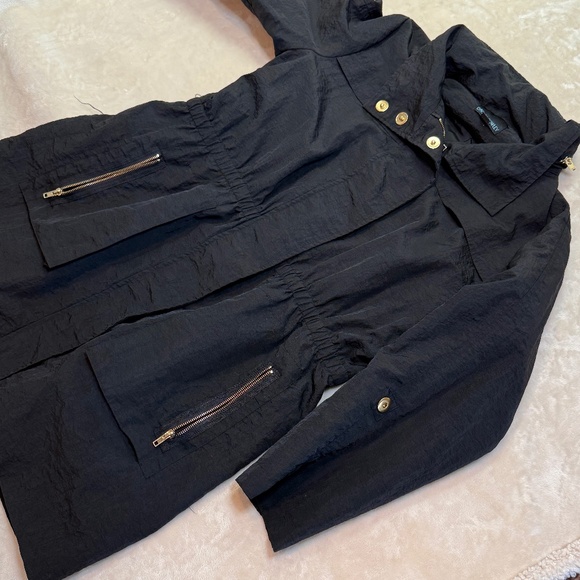 Cynthia Rowley Black Taffeta Hooded Anorak in Black with Gold Hardware - 1x - Picture 3 of 9